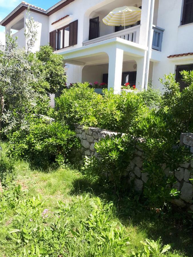 Apartments Nika Mali Lošinj Екстериор снимка